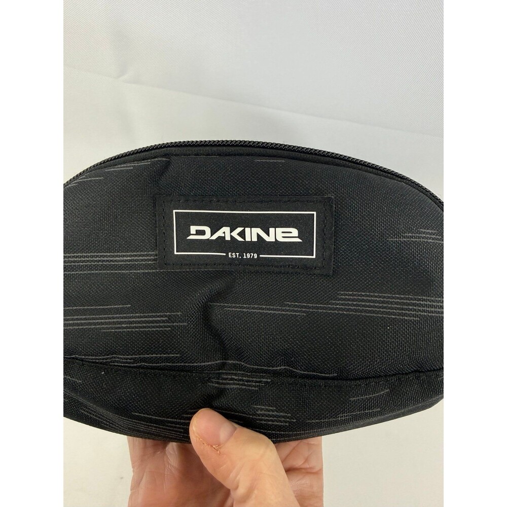 Dakine Classic Hip Pack Black Adjustable NWOT